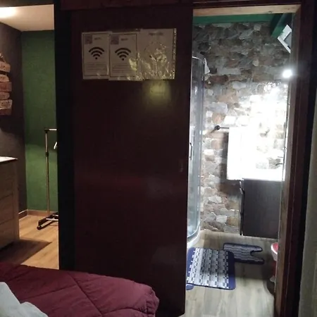 Gasthof Caverna Di Panda 3*