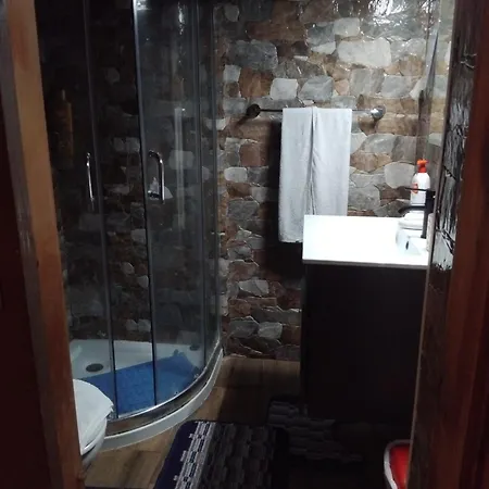 Gasthof Caverna Di Panda Lajes das Flores