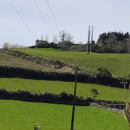 Caverna Di Panda Pensjonat Lajes das Flores